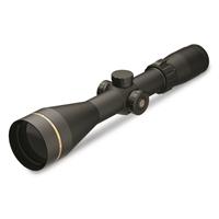 Ergonomically advanced power selector ring controls the versatile 3:1 zoom ratio