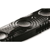 Handle dimples for easy deployment