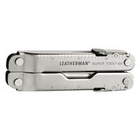 420HC/154CM stainless steel construction
