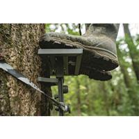 Lightweight aluminum construction with 
10in x 6in  foot platform