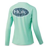 Huk Women's Folly Crew Shirt, Medium, Porcelain Blue Heather