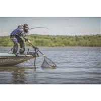 Ultra-light 48'' carbon fiber handle with rubber grip
