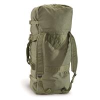 Adjustable, padded shoulder straps
