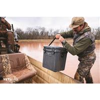 YETI Roadie 24 Hard Cooler, Charcoal