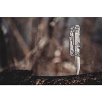 Outside-opening 2.6in 420HC drop-point blade