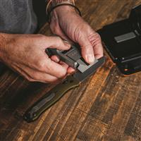 Metal V-Block Clamp for secure and repeatable knife placement