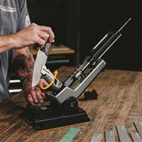 Rotate the knife 180° for symmetrical bevels on both sides of your knife