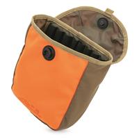 Magnetic locking lid
