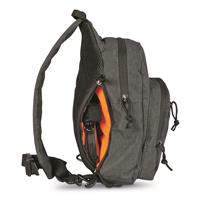 Rear CCW pocket, accessible from either side