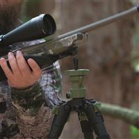 Smooth 360° arc of fire with a wide range of elevation, depression and cant adjustments