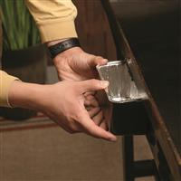 Easy grease clean-up with minimal mess