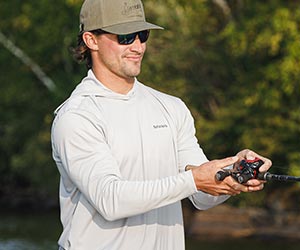 FISHING CLOTHING SALE