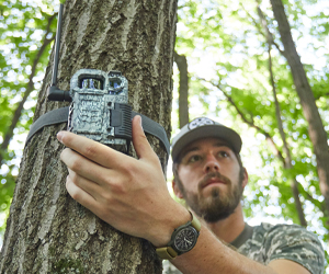 TRAIL CAMERAS