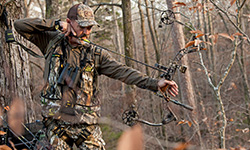 TREE STAND SAFETY TIPS