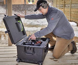 U.S. Military Surplus Pelican 1610 Rolling Protector Case, New
