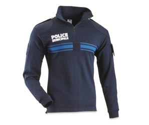 SELECT ON SALE HOODIES & SWEATERS