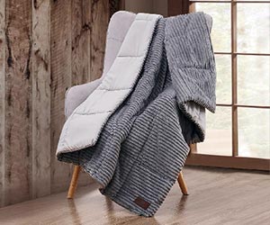 BLANKETS & THROWS