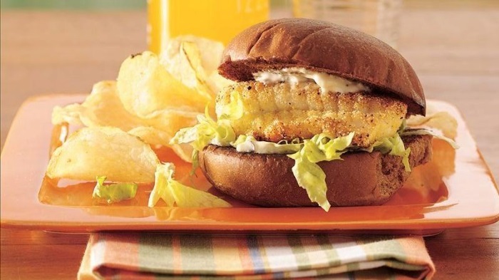 Lemon-Pepper Fish Fillet Sandwich
