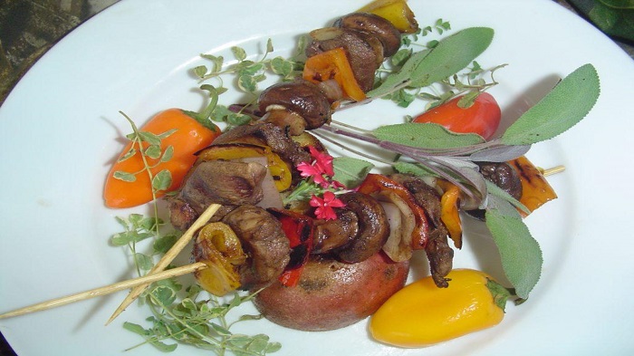 Barbecued Dove With Honey, Mustard And Sage
